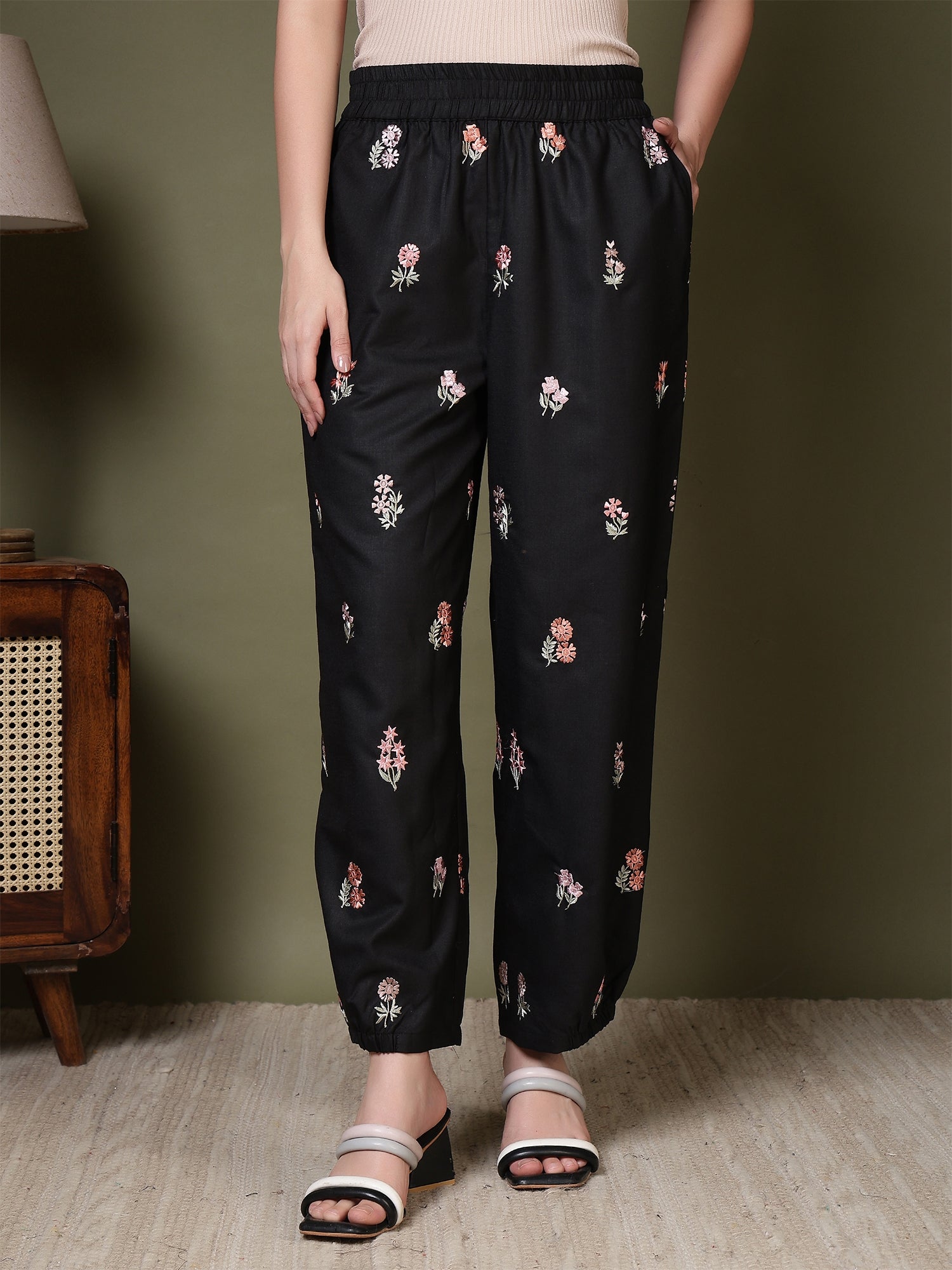 women embroidered relaxed fit elasticated waist casual trouser