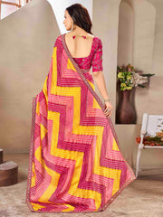 ساري نسائي وردي اللون من الشيفون مزين بتطريزات أنيقة مع قطعة بلوزة