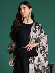 طقم كورتا أسود سادة مستقيم مع بنطلون وشال