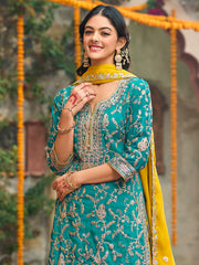 طقم بنطلون كورتا مستقيم مطرز باللون الأزرق مع دوباتا