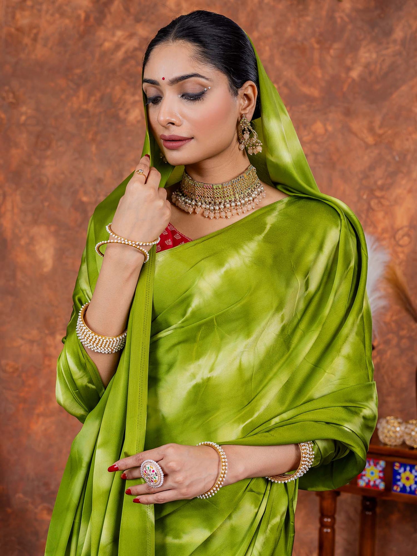 Women's Satin Silk Purple Printed Designer Saree With Blouse Piece