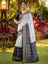 ساري نسائي من حرير بهجالبوري أبيض مطبوع بتصميم أنيق مع قطعة بلوزة