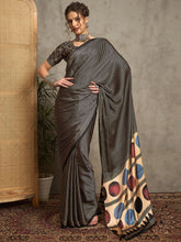 Women's Pure Crepe Black Printed Designer Saree With Blouse Piece