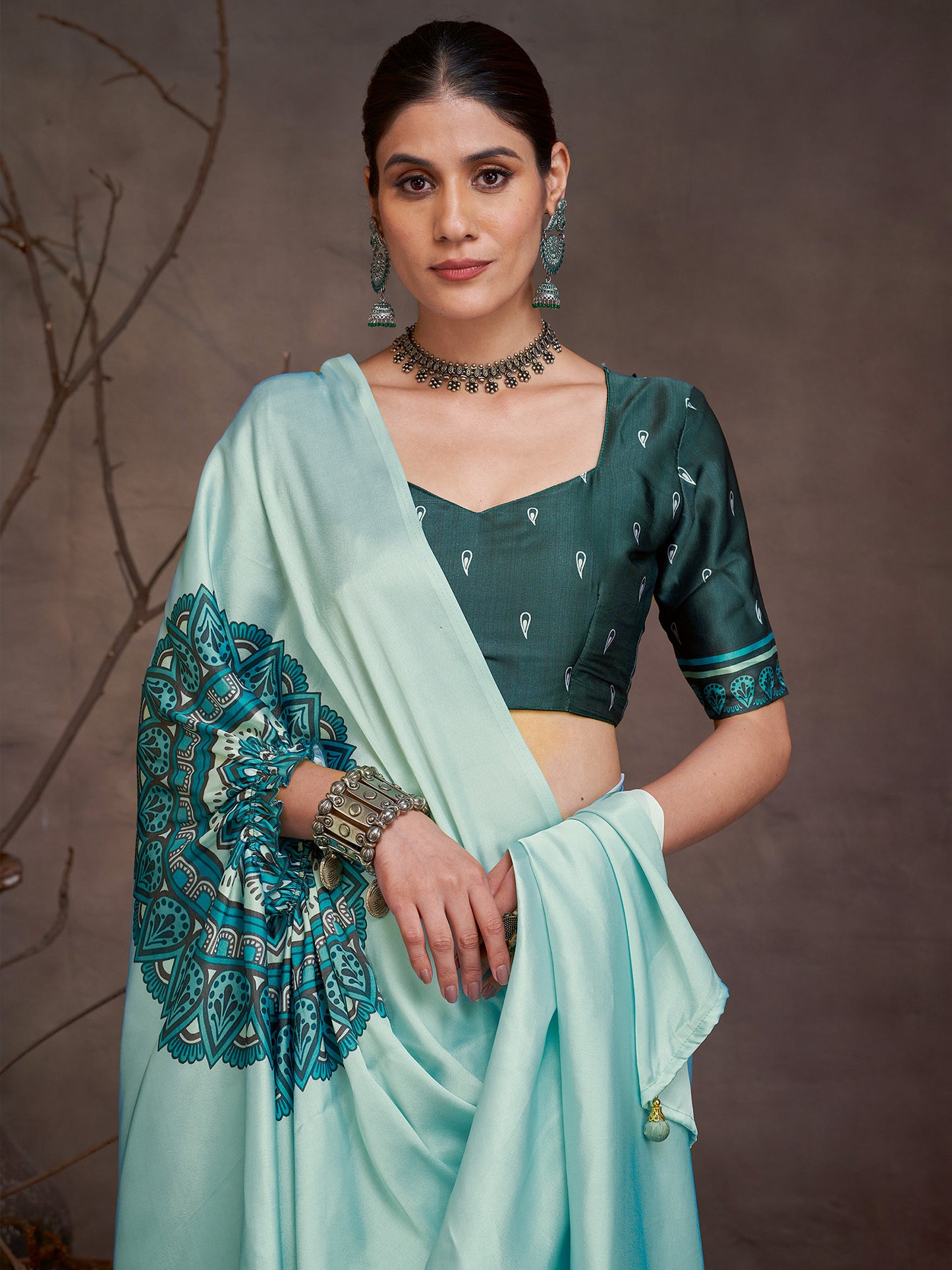 Women's Satin Teal green Digital Print Designer Saree With Blouse Piece