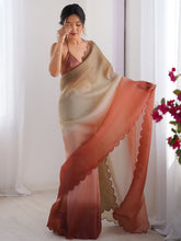 ساري نسائي بني مطرز من الشيفون بتصميم فاخر مع قطعة بلوزة