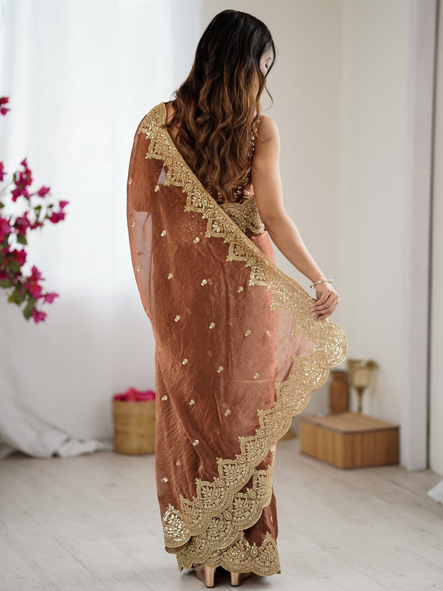 Women's Chiffon Brown Embellished DesignerSaree With Blouse Piece