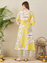 طقم كورتا وبنطلون أصفر مطبوع بتصميم A-Line من العصر الهندي