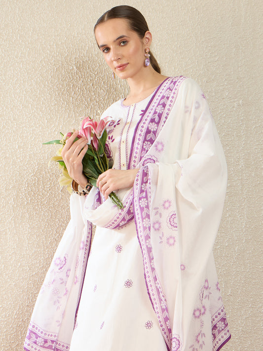 White Embroidered Straight Kurta Trousers With Dupatta Set