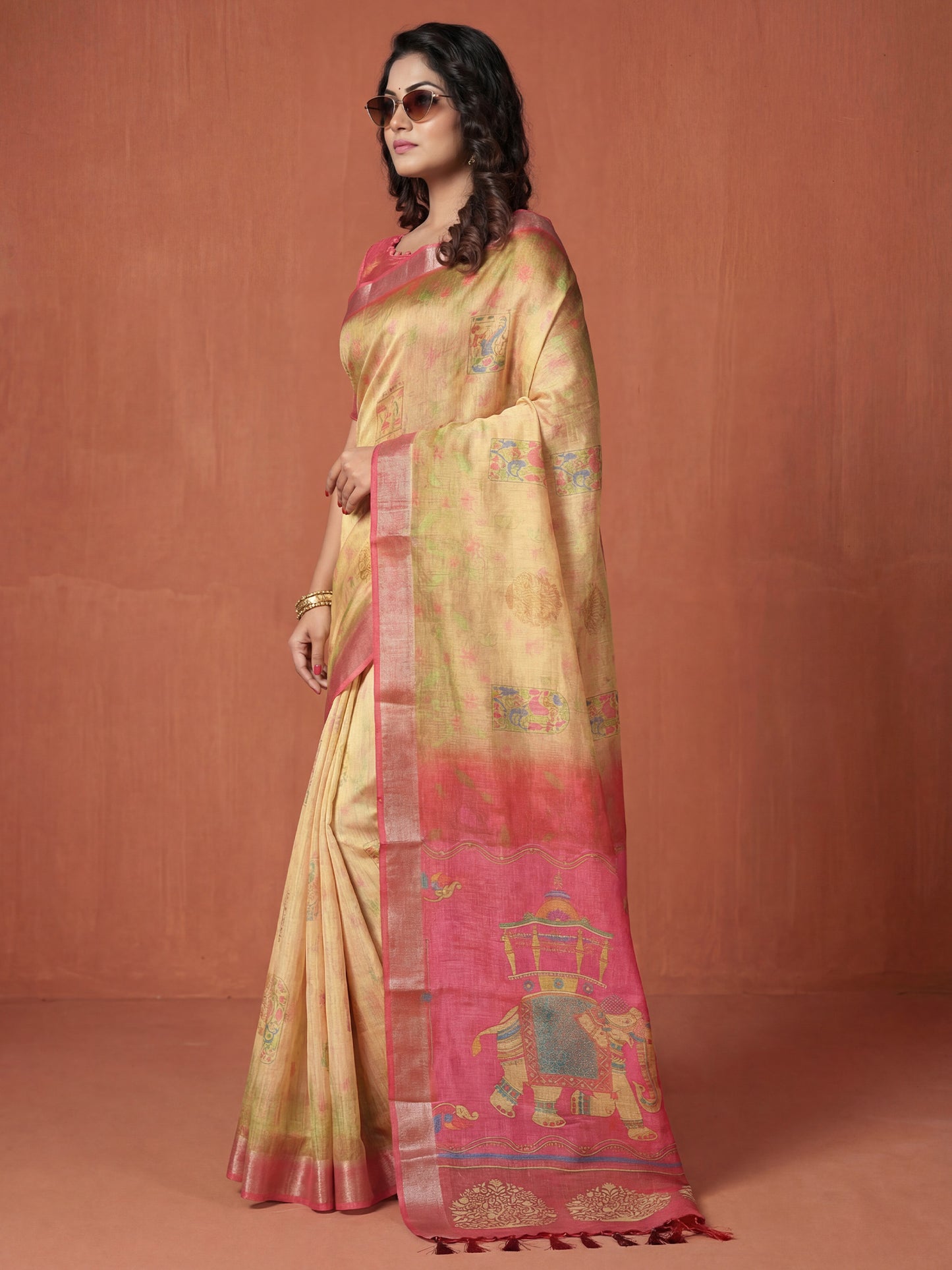 Women's Cotton Silk Yellow Digital Print Designer Saree With Blouse Piece