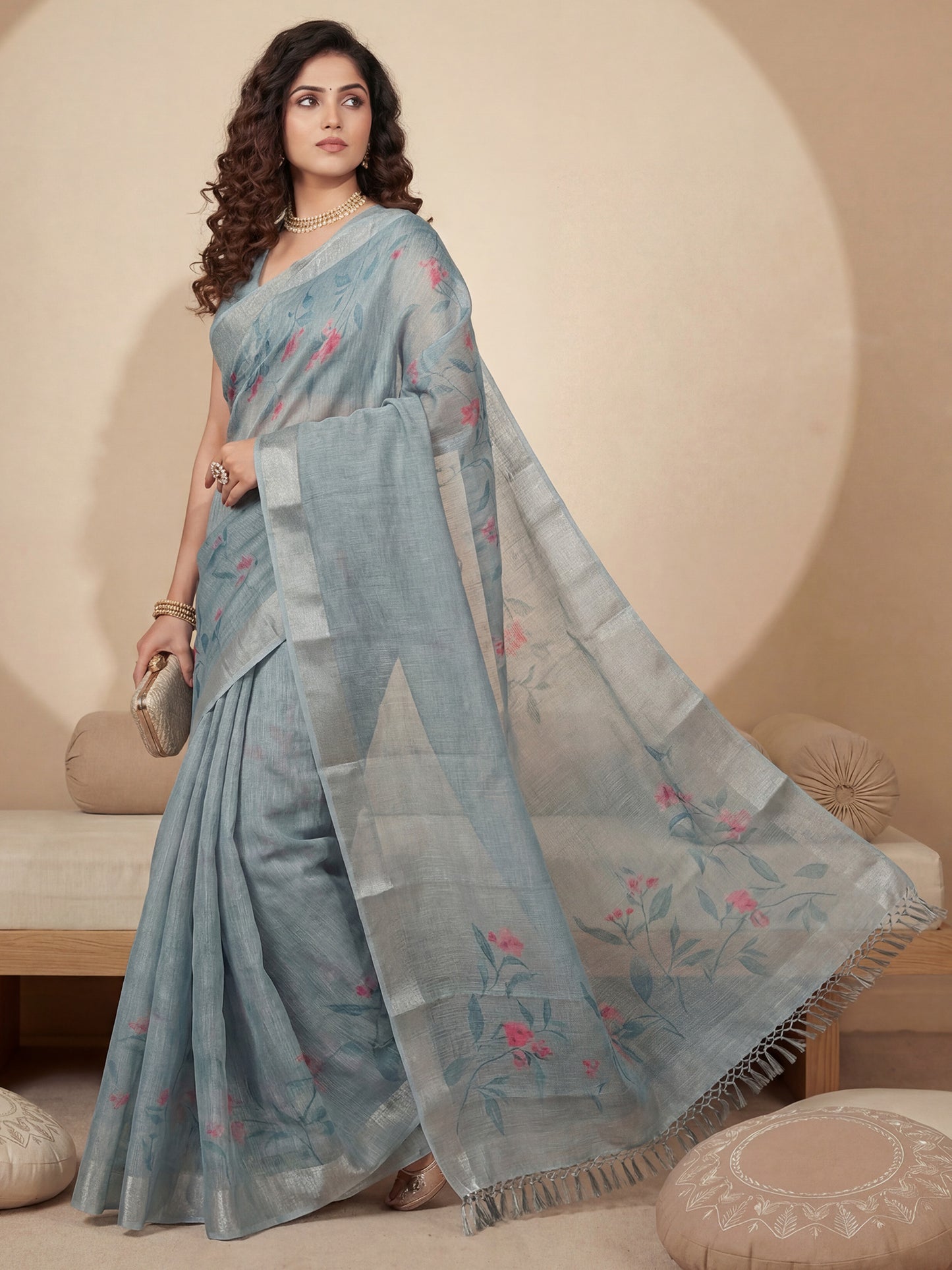 Women's Cotton Silk Grey Digital Print Designer Saree With Blouse Piece