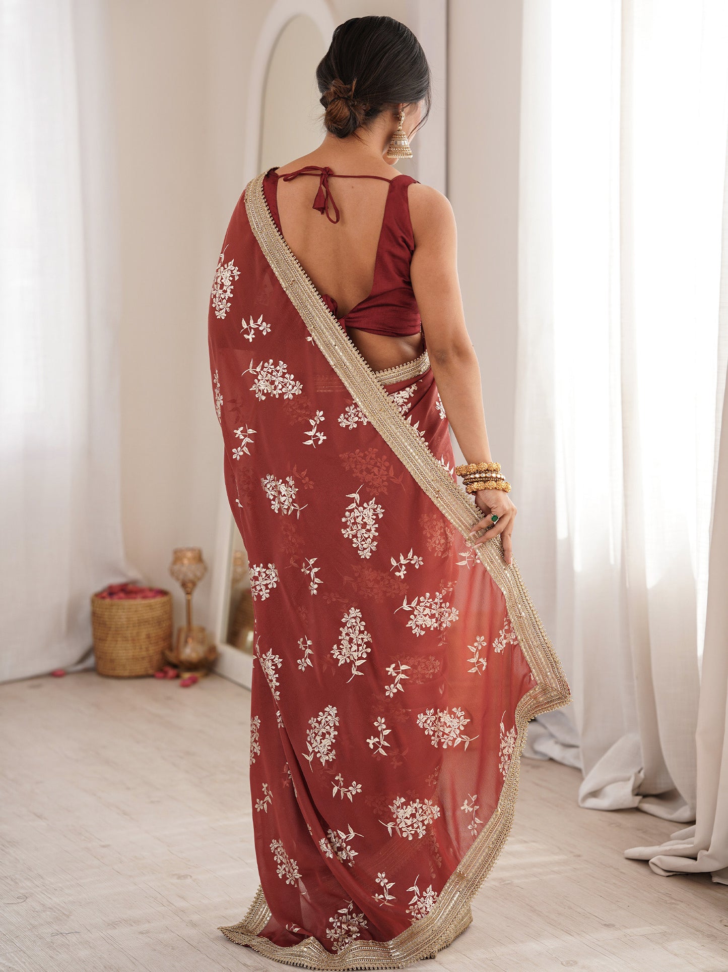 Women's Georgette Rust Digital Print Designer Saree With Blouse Piece
