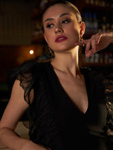 athena low cut v neck ruffles crop top