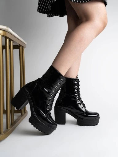 Girls lace up black boots deals