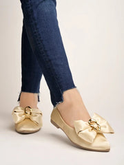 Shoetopia - Oversized Bow Detailed Golden Bellies For Women & Girls