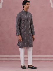 Festive Silk Blend Embroidered Kurta Set