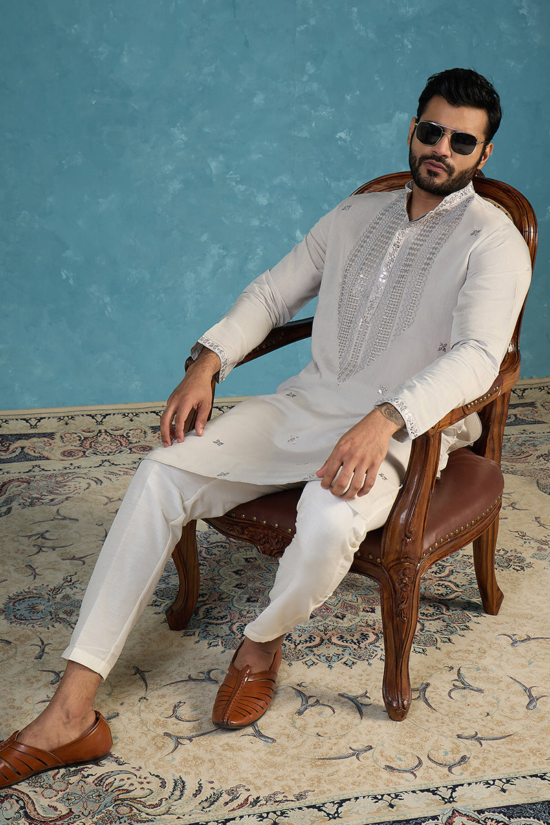 Mens Grey Silk Blend Solid Emboidered Sequins Kurta