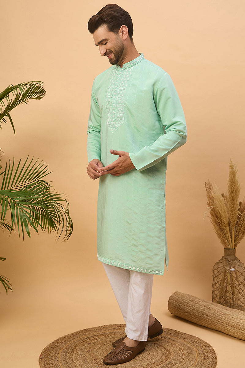 Blue Silk Blend Solid Embroidered Straight Kurta