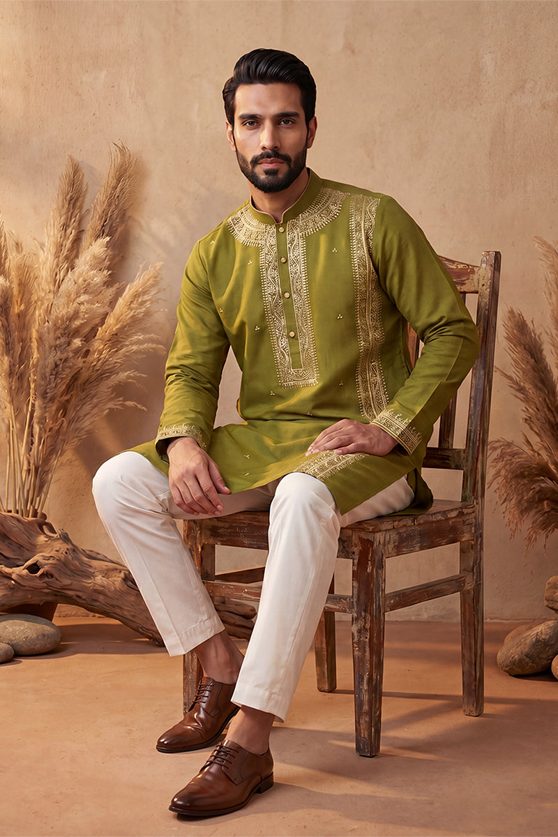Mens Green Silk Blend Solid Emboidered Straight Kurta