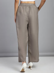relaxed straight fit high rise pleated trousers