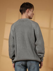 كنزة صوفية محبوكة ذاتيًا بتصميم راجلان