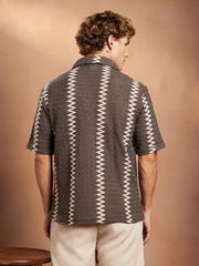 قميص فضفاض بنمط متعرج