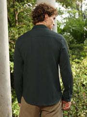 قميص متعدد المسارات ذو ملمس مميز