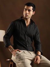 قميص مبطن ذو ملمس مميز