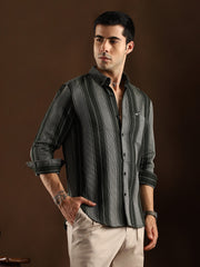 قميص عادي مخطط متعدد المسارات