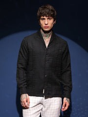 Linear-Tactile Shirt