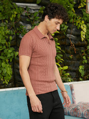 تيشيرت بولو بنقشة هندسية