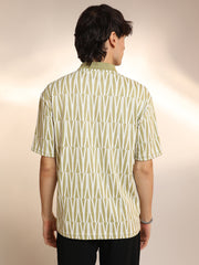 تيشيرت بولو ذو عروق