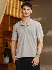 تيشيرت بولو ذو ملمس محبب