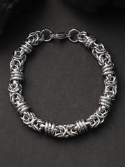 The Knot Link Bracelet - Metallic Silver