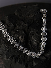 The Knot Chain Necklace - Metallic Silver