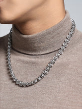 The Knot Chain Necklace - Metallic Silver