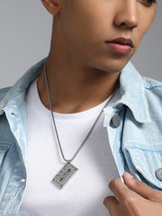 قلادة ستيريو - فضي معدني