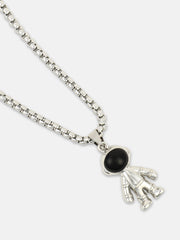 قلادة رائد الفضاء - فضي معدني