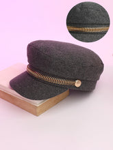 قبعة بريتون مبطنة بسلسلة - رمادي فحمي