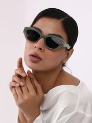 نظارة شمسية بتصميم عين القطة الحلزونية - أخضر زيتوني