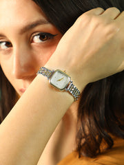 ساعة مينيمال بلوك سكوير