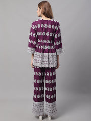 طقم نسائي مطرز ومزين بالترتر (JNCS 3001 بنفسجي)