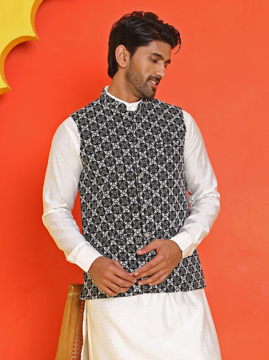 Embroidered Viscose Rayon Nehru Jacket ( JOWC 4110 Black )