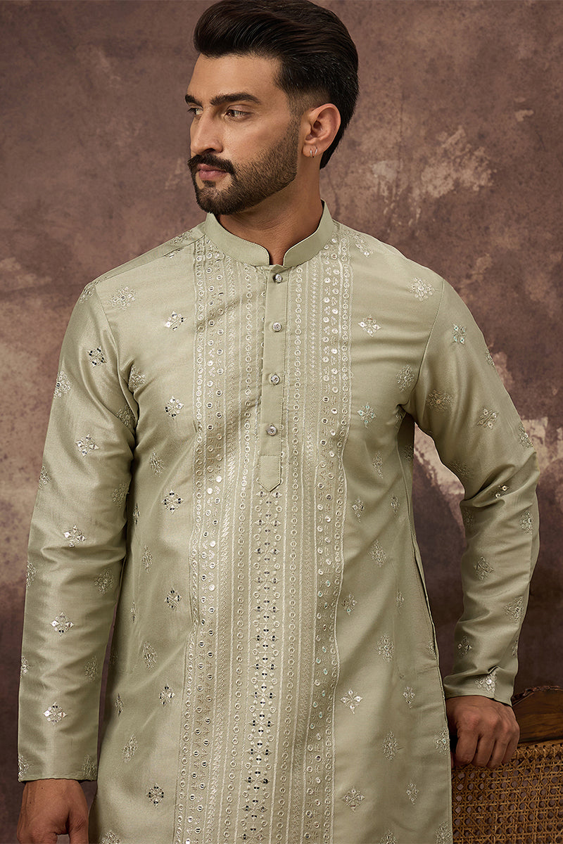 Green Silk Blend Solid Embroidered Straight Kurta