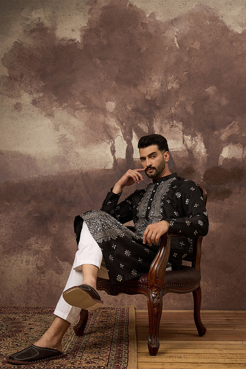 Black Silk Blend Solid Embroidered Straight Kurta
