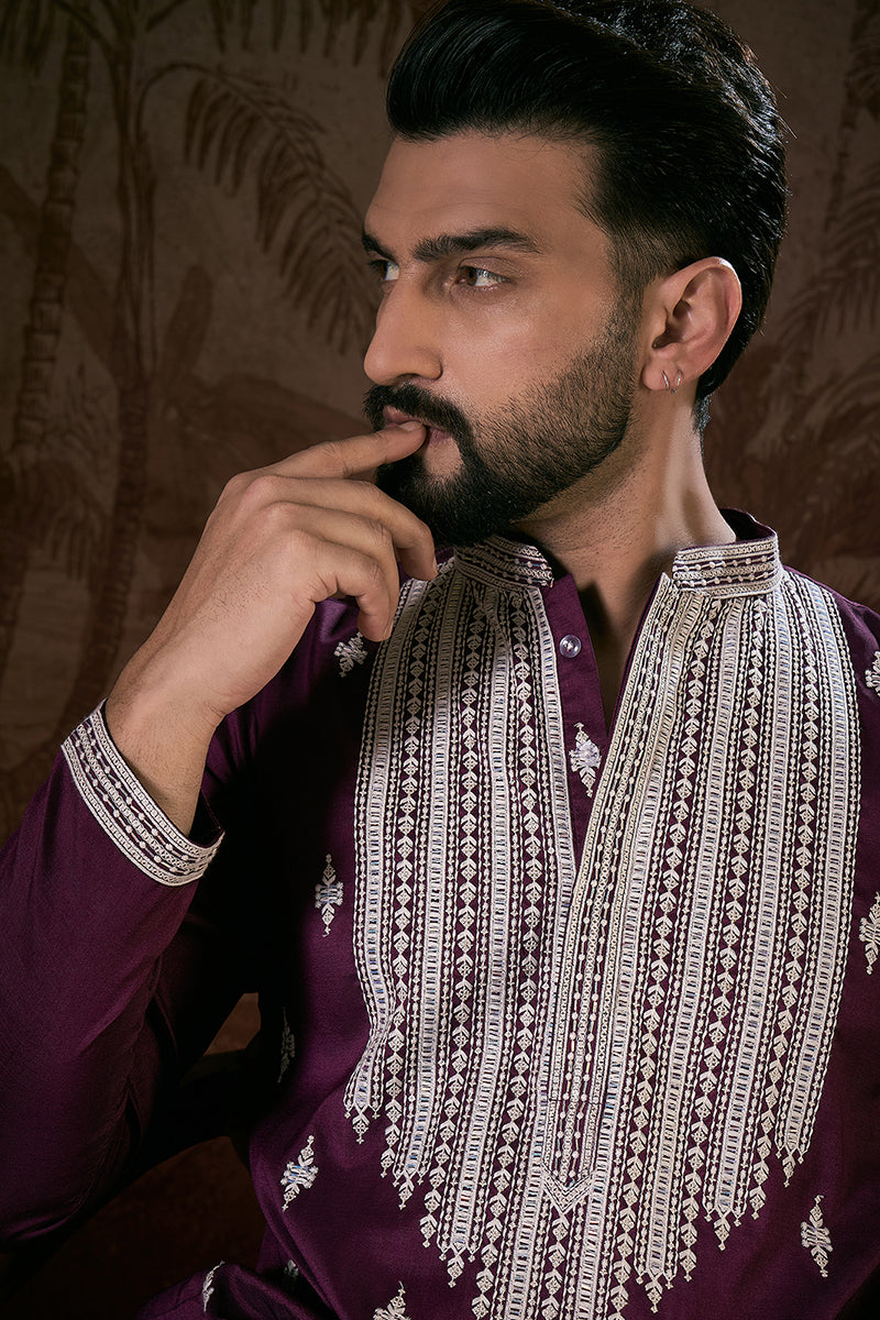 Purple Silk Blend Solid Embroidered Straight Kurta