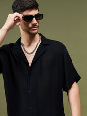 Unisex Black Solid Relax Fit Shirt
