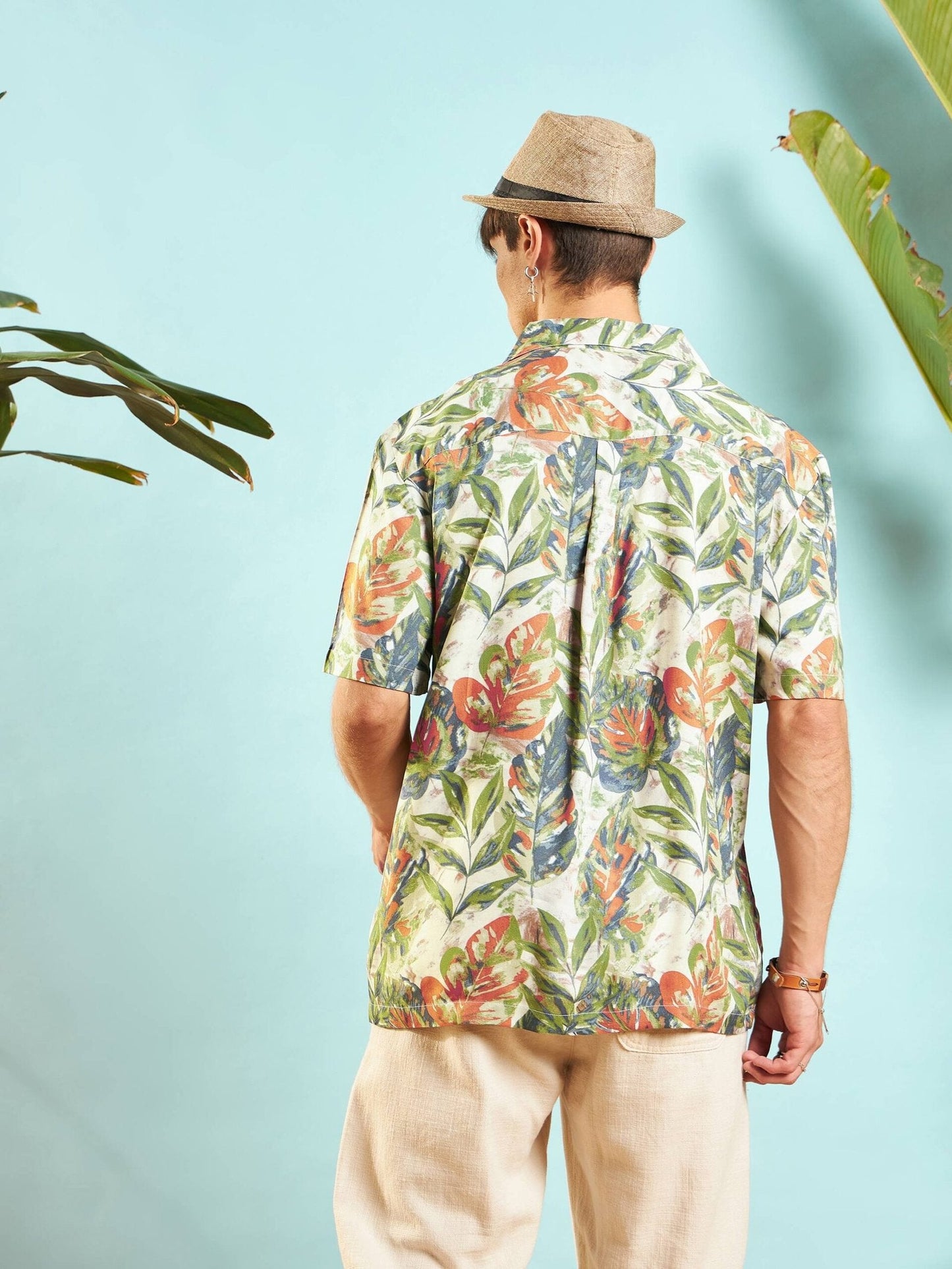 MASCLN SASSAFRAS - Men Beige Tropical Print Relax Fit Shirt