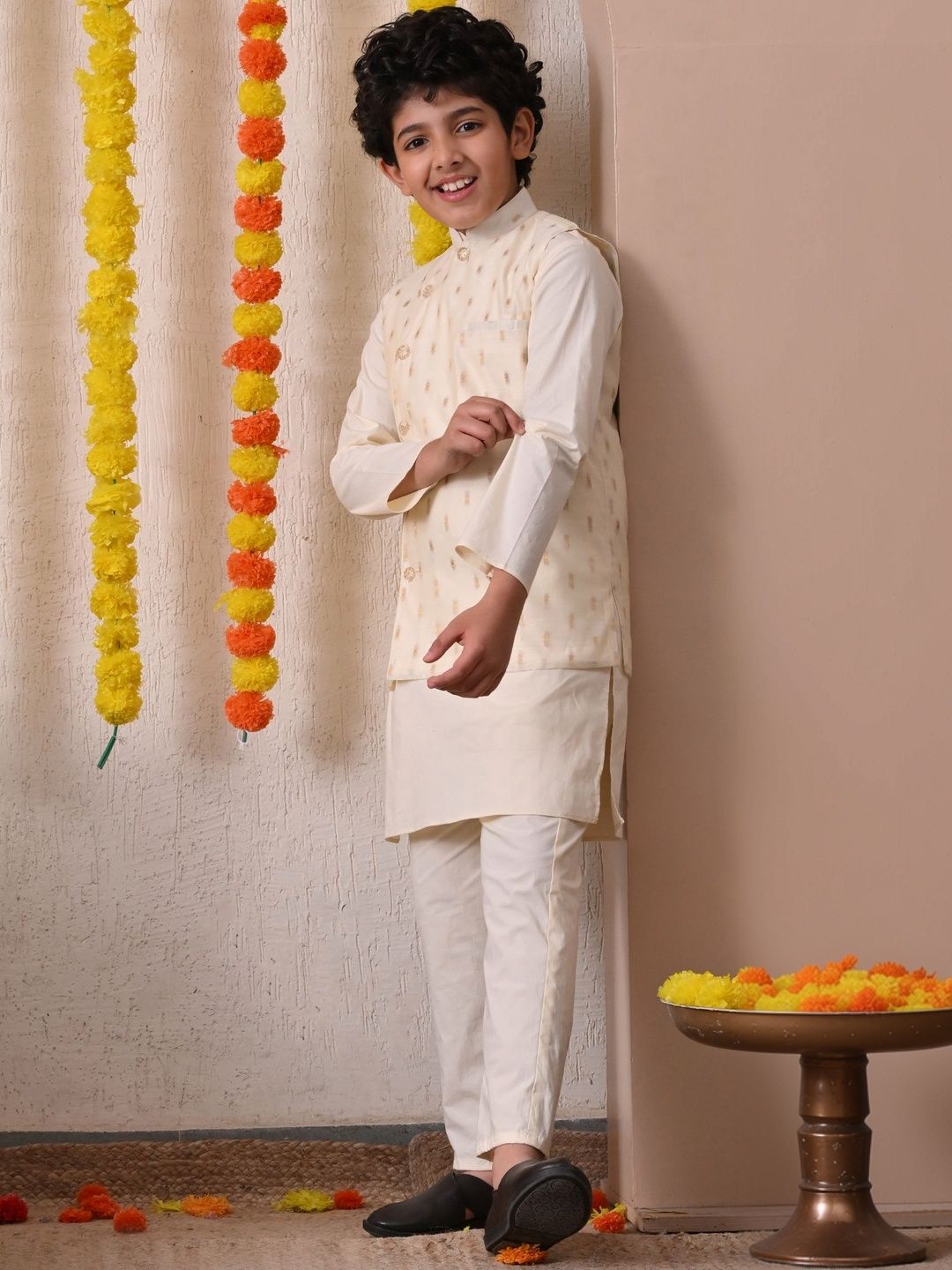 Indi Loom Couture Boys Off White Kurta with Stylish Jacket & Pyjama Set ILBKSJ18