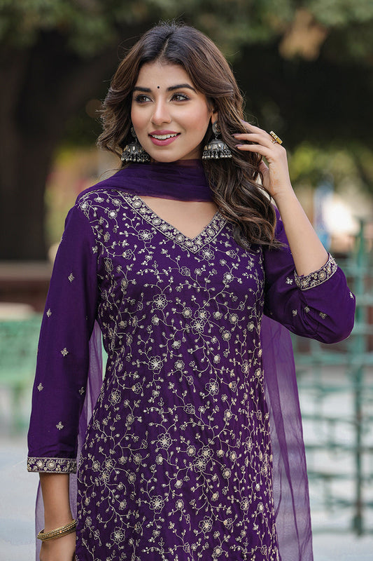 women silk blend embroidered kurta trousers with dupatta pkskd1848