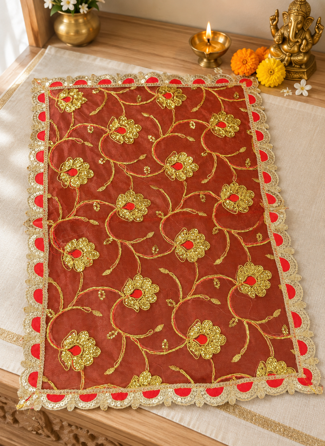 Chunri Scalloped Orange Green 13x20 Inches